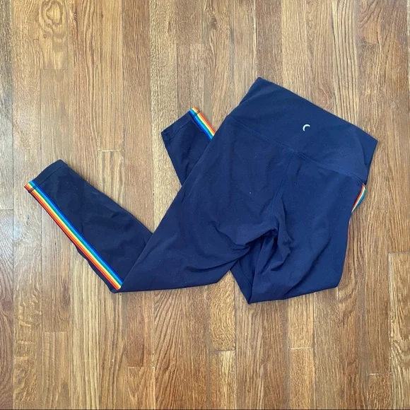 Zyia Navy Rainbow Luxe Leggings - Picture 6 of 6